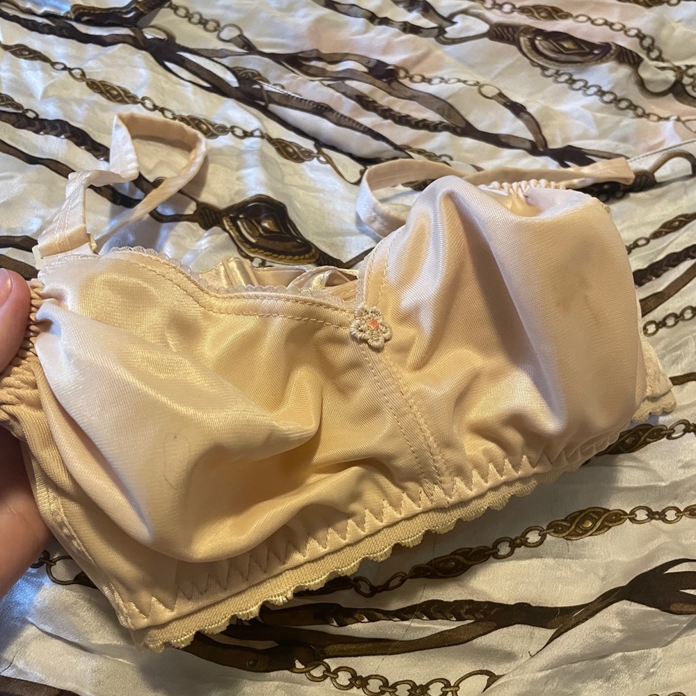 Jeunique Bras - Picture 2 of 13